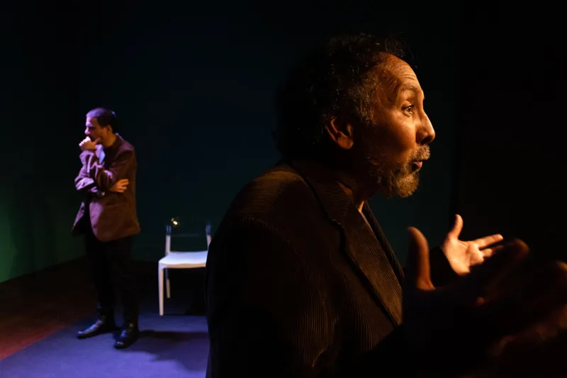 Bare Bulbs and Big Feelings: Why Live Lit Audiences Are Done With the Smoke and Mirrors