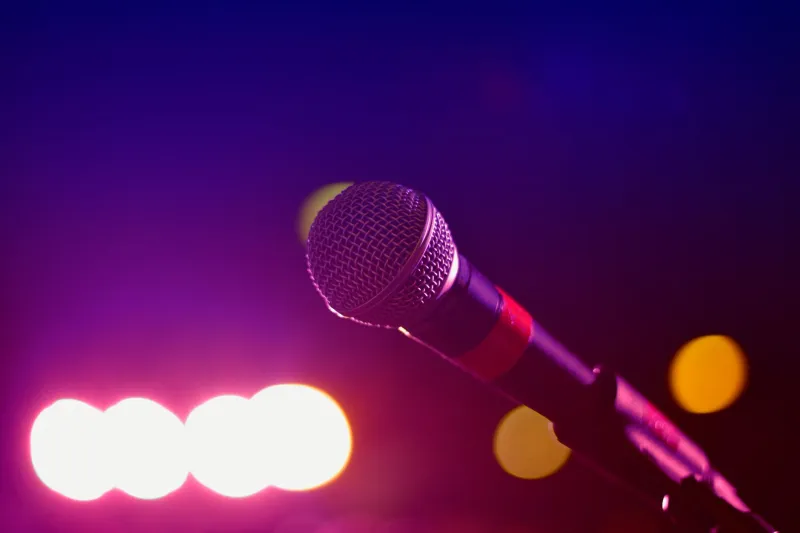 The Camera Doesn't Lie: How Live Lit Found Its Second Stage Online